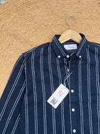 Uni Liur Classic Obsidian Line Button Down shirt